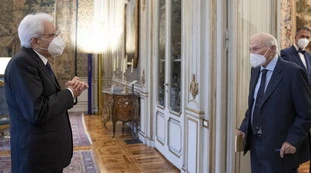 Sergio Mattarella e Piero Angela, il retroscena sul colloquio al Quirinale: "Devi candidarti", pressioni senza precedenti
