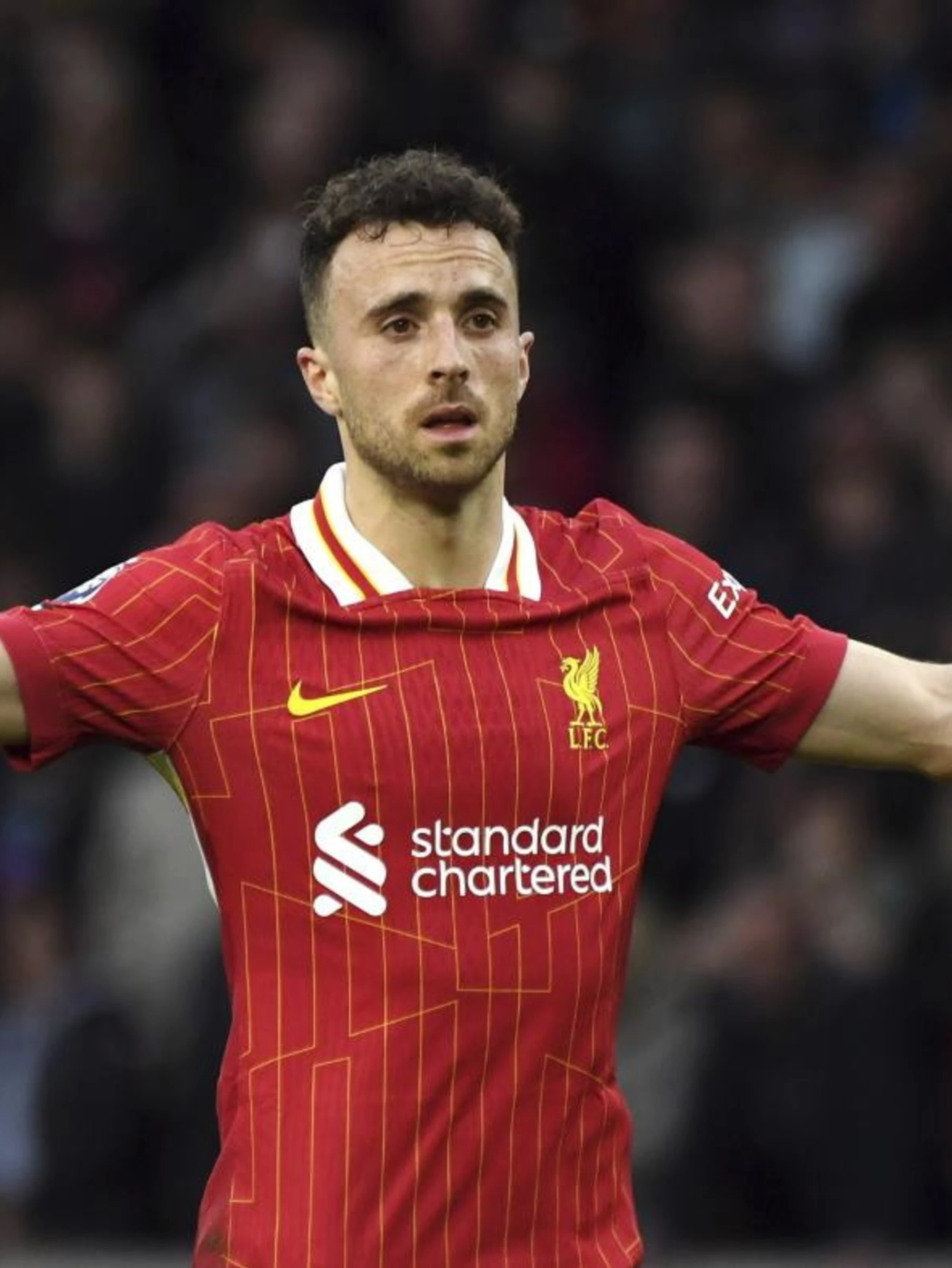 Diogo Jota, schianto in auto e rogo fatale: la tragedia, morto l'attaccante del Liverpool