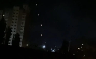 La Russia sgancia i missili Oreshnik su Kiev 