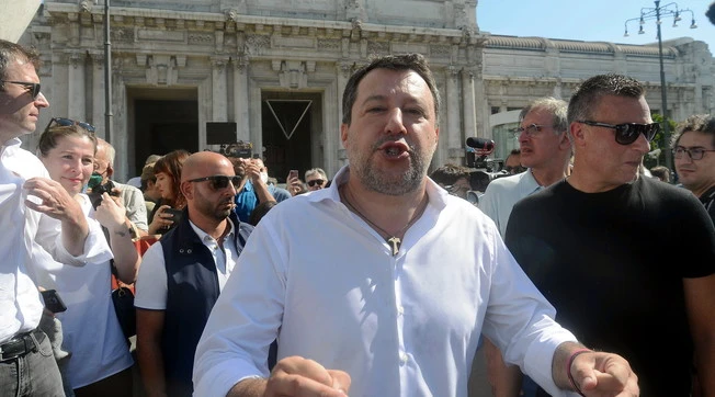 Matteo Salvini, "i nomi dei ministri sul tavolo": la sfida a Meloni e Berlusconi
