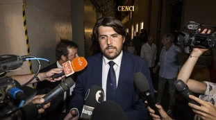 Mes, traballa il governo. M5s contro Pd: "Cappio al collo, alla cieca contro Giuseppe Conte"