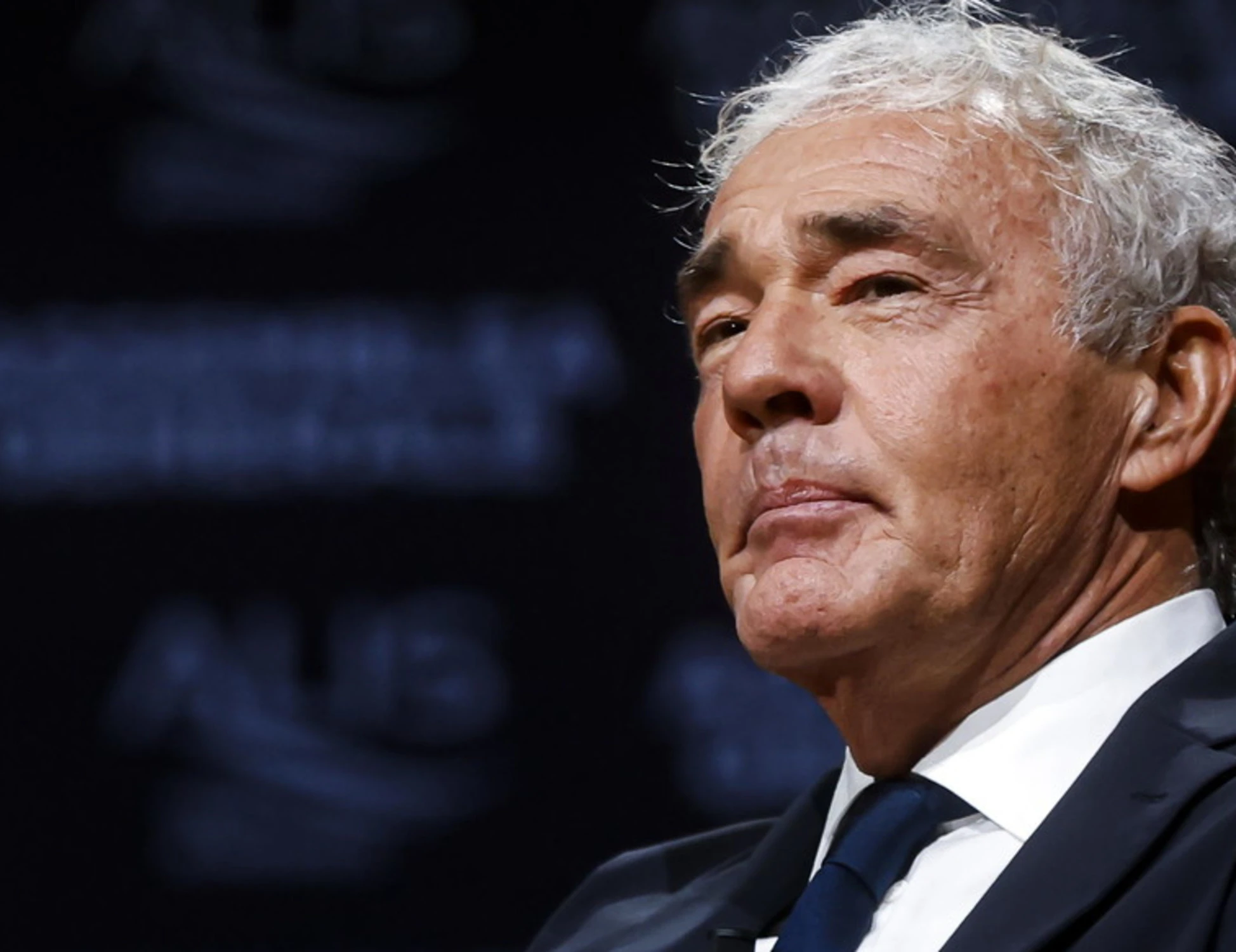 Massimo Giletti, la soffiata: "4 indizi per capire chi è mister X dietro alla bomba a Ranucci"