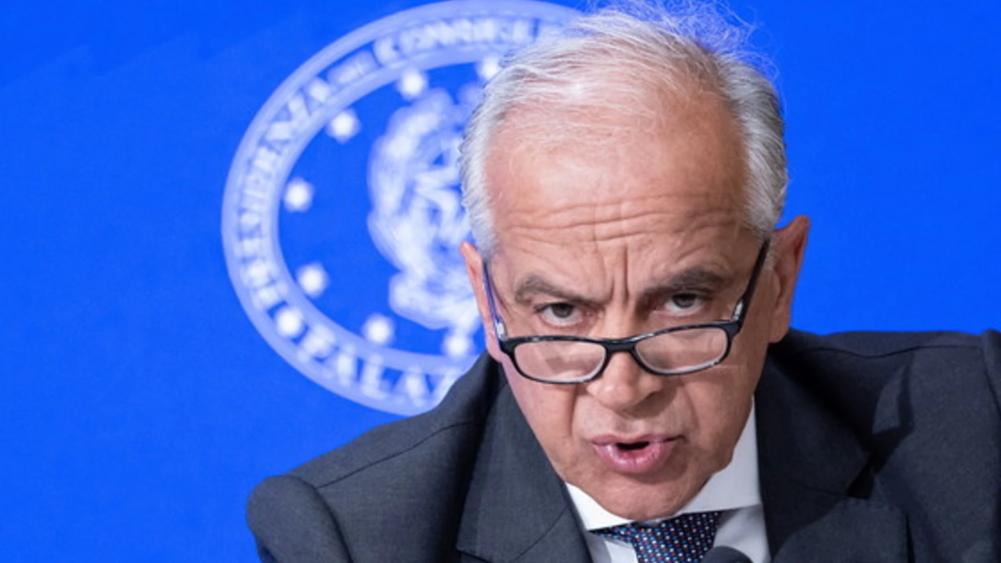 Immigrazione, Piantedosi: "Arrivi dimezzati rispetto al 2025", sinistra muta
