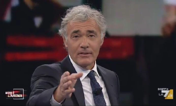 Non è l'arena, Maurizio Costanzo avverte Massimo Giletti: "Mafia, fai molta attenzione"