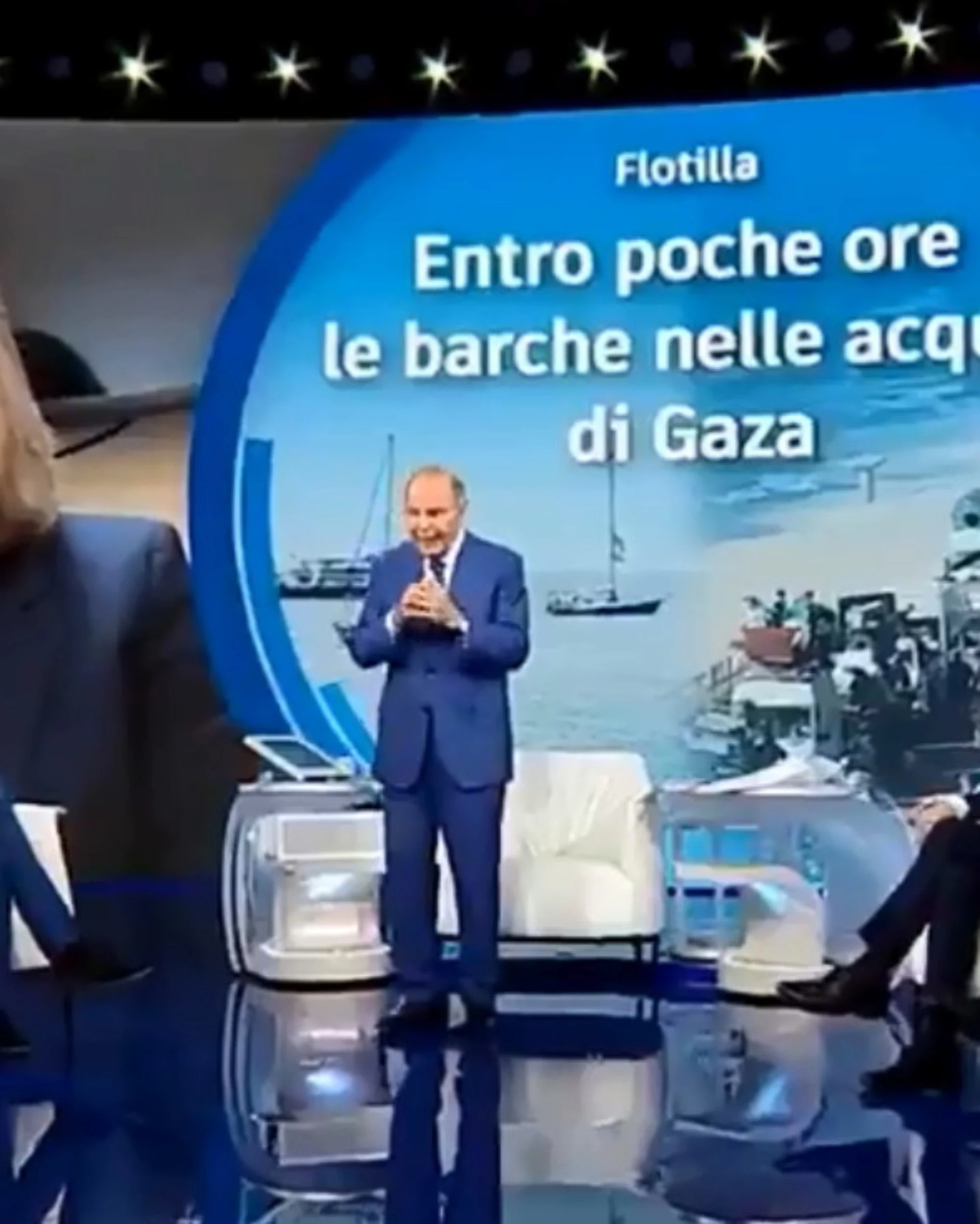 Porta a Porta, Vespa sbotta con l'attivista della Flotilla: "Non ve ne fo**e"