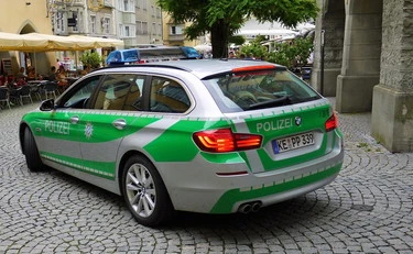 https://media.liberoquotidiano.it/6YGqzJSr3yXUgsRrv0R6AfAln6gxmV4v65DGQ1S7LAc/width:800/quality:90/aW1hZ2VzLzIwMjUvMDkvMDQvMTIzODE5MjA2LThhOTUxYTc1LTYxNDctNDE0Ni04Yjc1LTc0NjQwYjUwZjFiNy5qcGc.webp