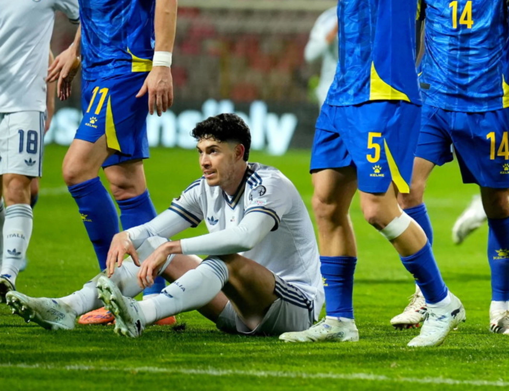 Bosnia-Italia, catastrofe per Alessandro Bastoni: quelle voci da Barcellona