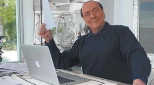 Silvio Berlusconi, caro bollette e conti in rosso: quanti milioni ha perso le sue ville (in un solo anno)