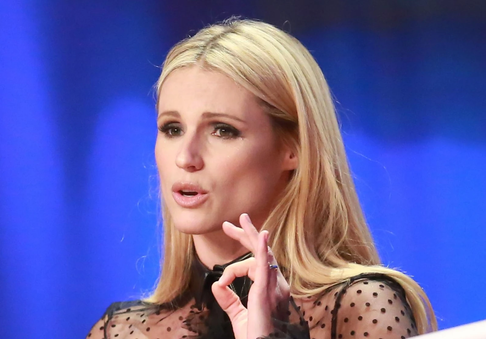 Asia Argento, la lezione di Michelle Hunziker: "Se cedi ai ricatti sessuali diventi corresponsabile"