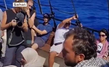 https://media.liberoquotidiano.it/6__Lw4qCUFljzG2DjULxMt0eKVO7_6oyZpHByALsgwE/width:800/quality:90/aW1hZ2VzLzIwMjUvMDkvMzAvMTAyNjQ0OTQyLTg0NDJlYWYxLWNmZDktNGI1Zi05OGIxLTQyNmM2YzBkOGU1Zi5qcGc.webp