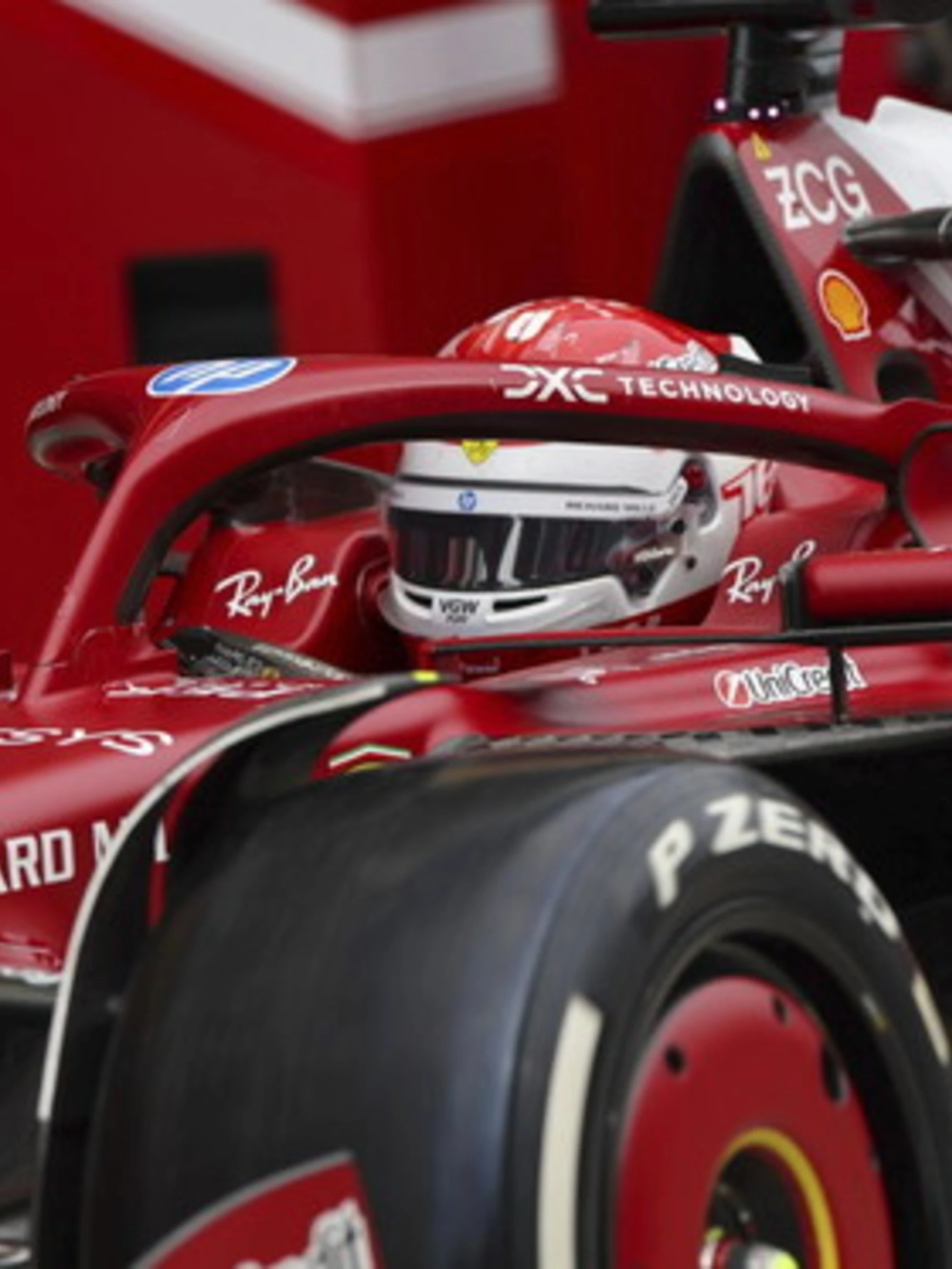 Charles Leclerc, lo sfogo: "Passione, il punto negativo della Ferrari" 