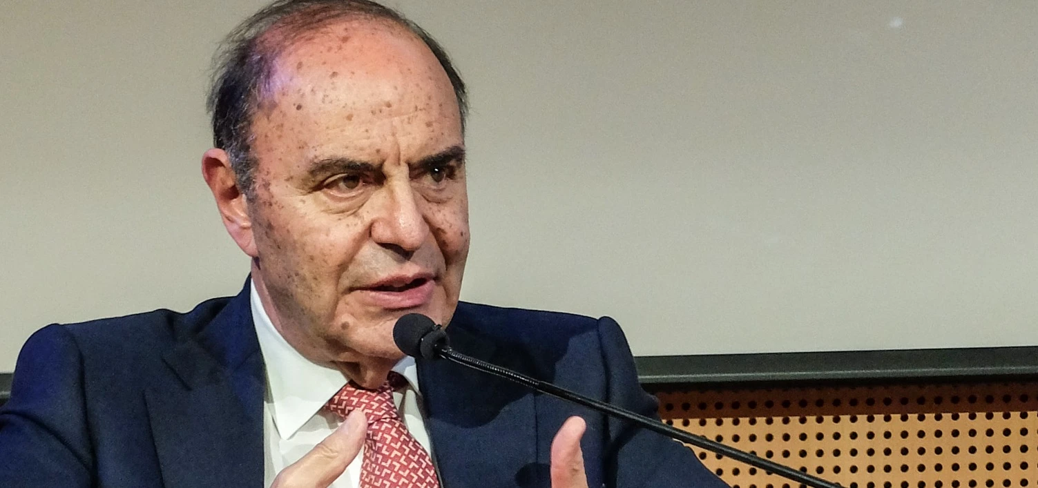 Bruno Vespa, dopo Lorenzo Fioramonti parte l'esodo dei 5 Stelle. Luigi Di Maio pronto a staccare la spina