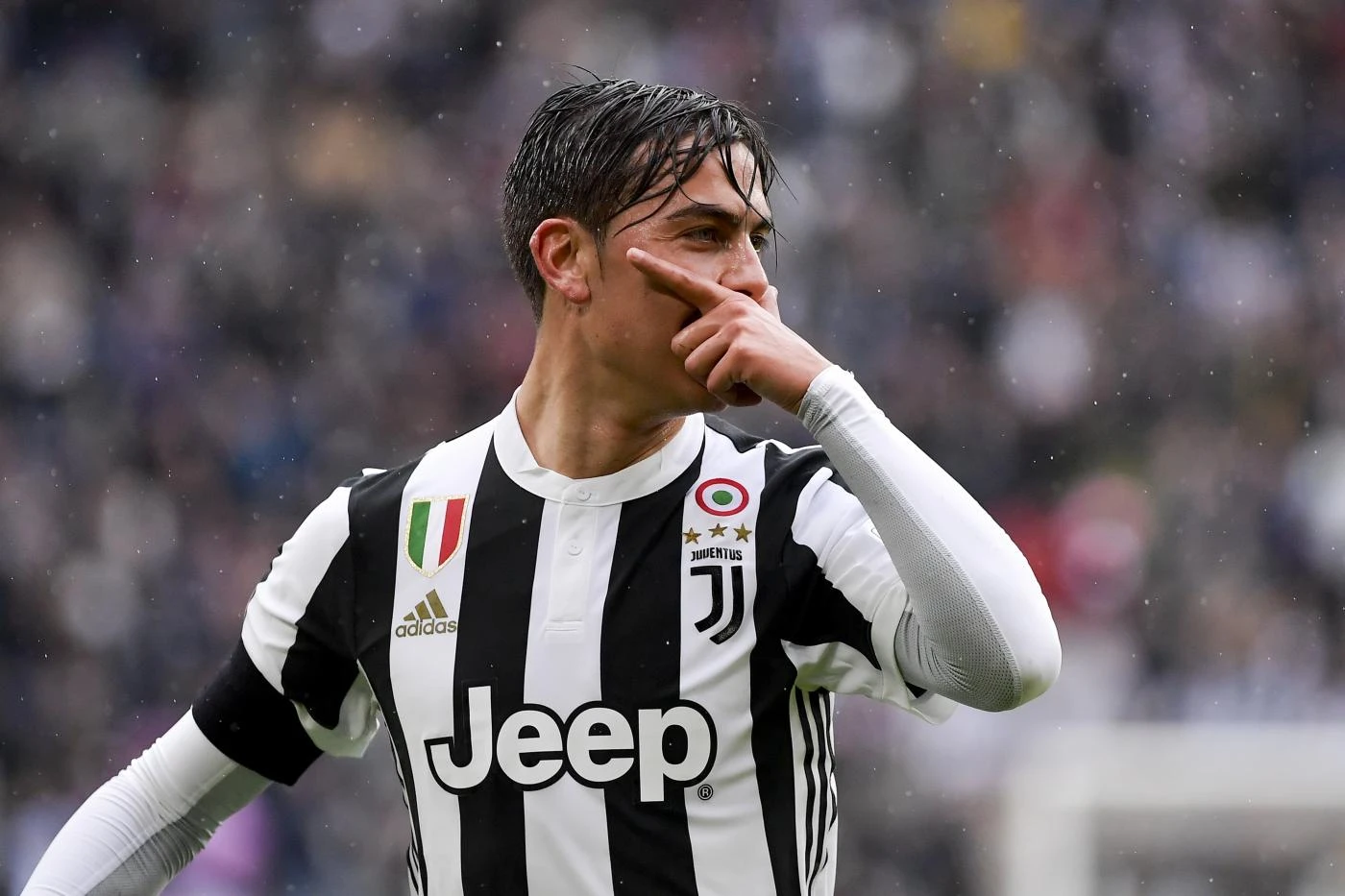 Dybala stende l'Udinese: 2-0. La Lazio si inceppa a Cagliari. Atalanta, vittoria a Bologna