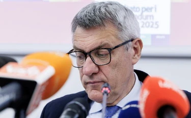 Cgil, doppi incarichi: lascia l'uomo di Maurizio Landini