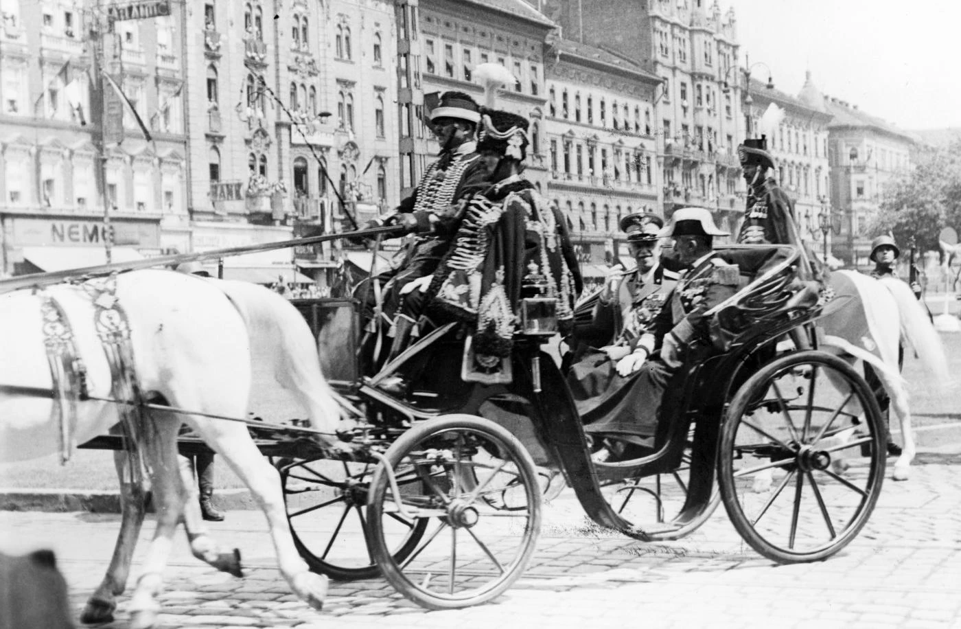 Vittorio Emanuele III era più bravo a dipingere che a regnare in Italia
