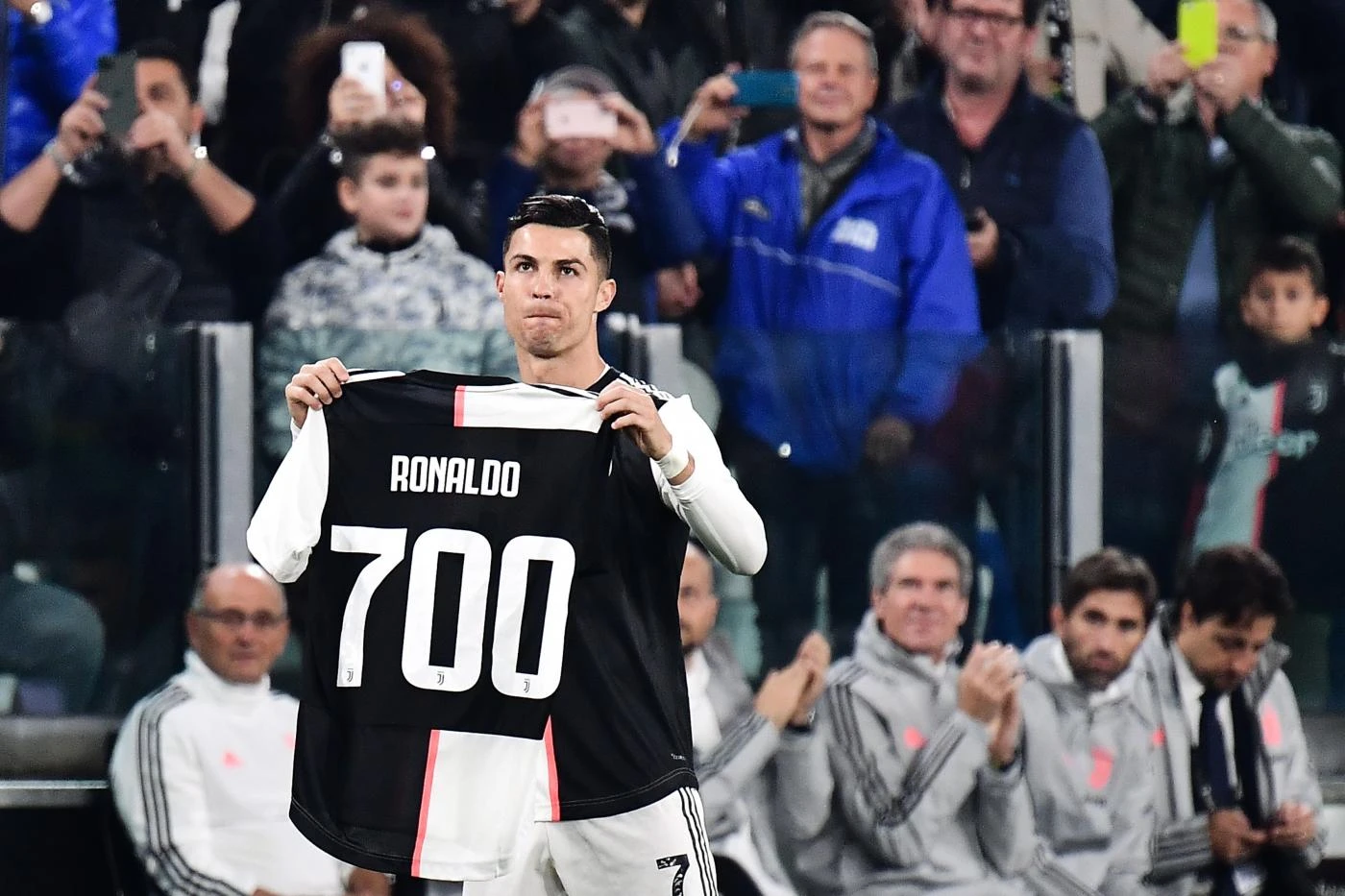 Serie A, Juve al piccolo trotto salvata da Buffon: 2-1 targato Ronaldo-Pjanic