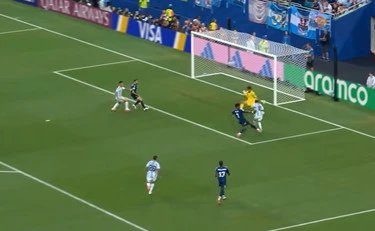 Adani zittito in diretta da Rimedio dopo il gol di Messi: video virale