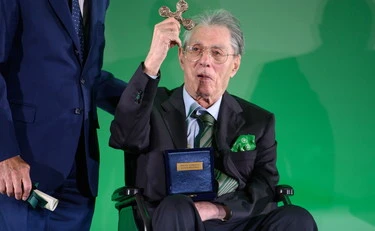 Umberto Bossi, odio rosso in tutta la Lombardia