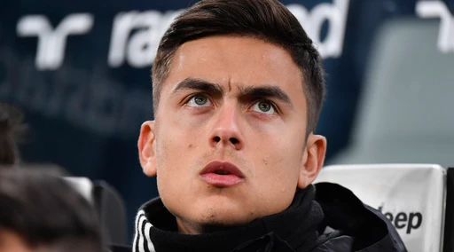 Juventus, Paulo Dybala e il "like" poi rimosso: ancora in panchina? Attacco ad Andrea Pirlo, un grosso caso