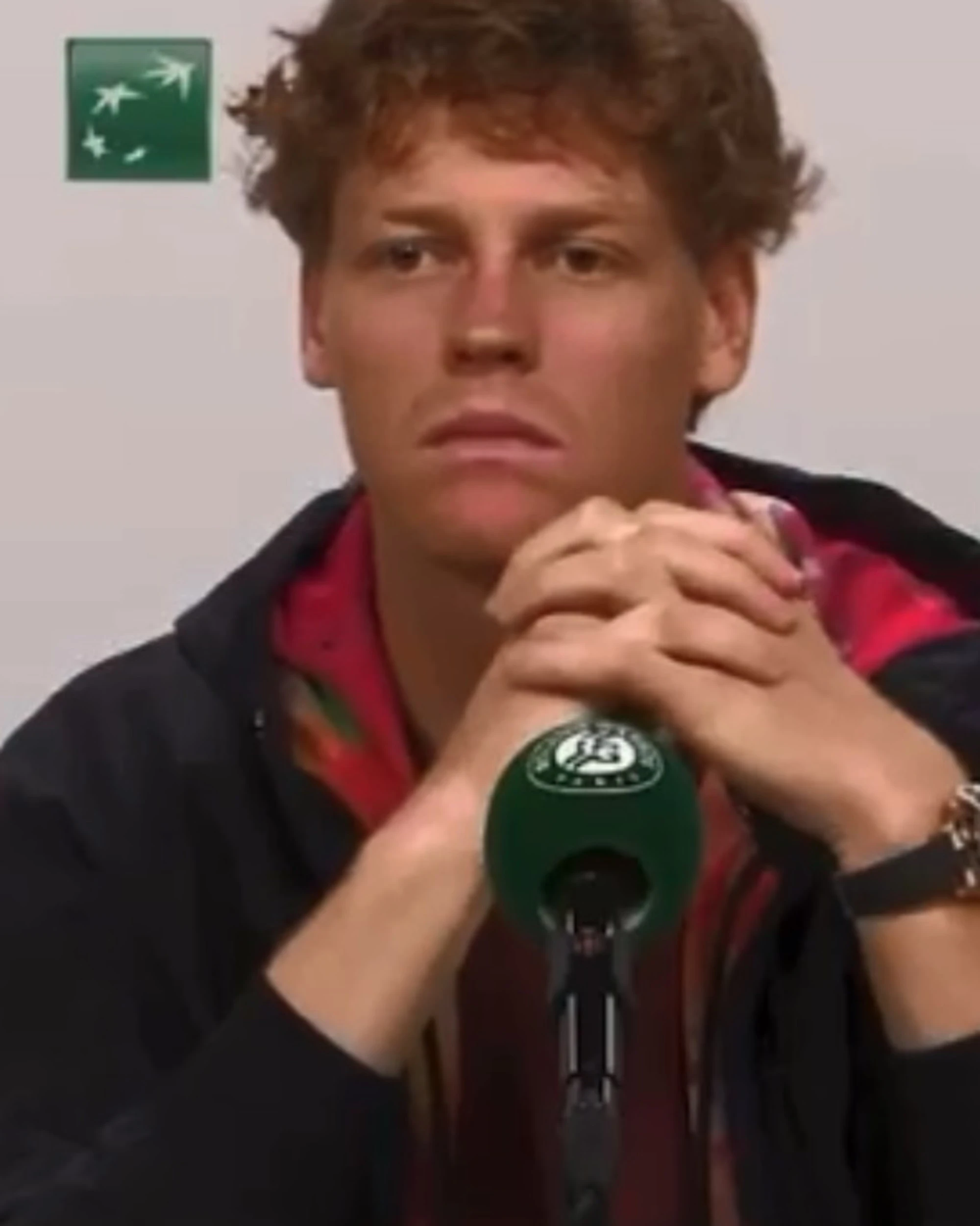 Sinner, "a Copenaghen con una ragazza?": imbarazzo in conferenza stampa