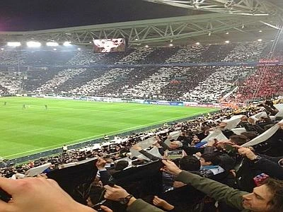 Pestarono un tifoso juventino, due ultrà del Torino arrestati per tentato omicidio