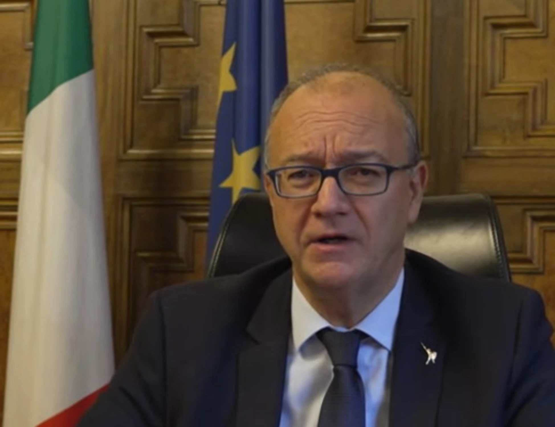 Scuola, Valditara: “Firmato il contratto 2022-2024 con ulteriori aumenti per docenti e ATA"