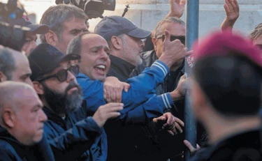 A Roma gli ebrei cacciano l’Anpi