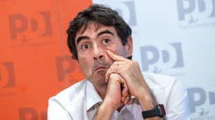 Fratoianni, "chi manca tra i ministri della Meloni": orrore rosso