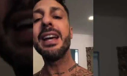 Fabrizio Corona, nuovo disastro: va in discoteca, blitz dei carabinieri