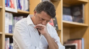 Matteo Renzi fa tremare Pd e M5s: "Quale sarà la cartina di tornasole", Conte in pericolo per la vendetta al seggio