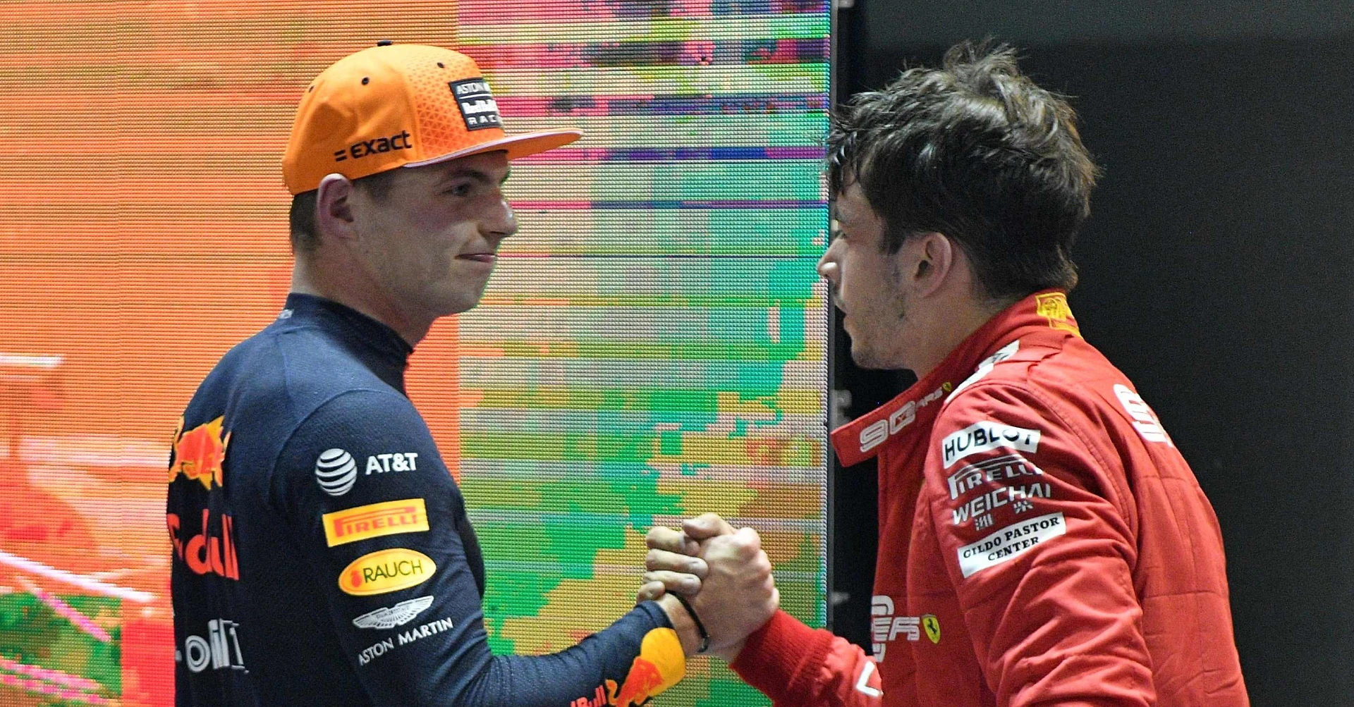 Max Verstappen chiama la Ferrari e spaventa Leclerc: "Voglio vincere a Monza con una rossa"