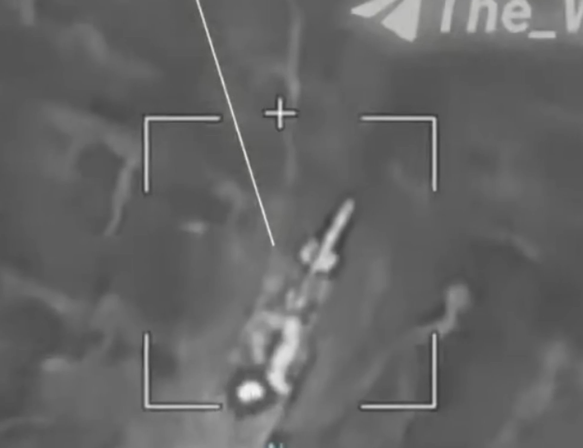 Donbass, lezione sul campo di autodifesa dai droni: "Sparpagliatevi, così non potrà colpirvi tutti"