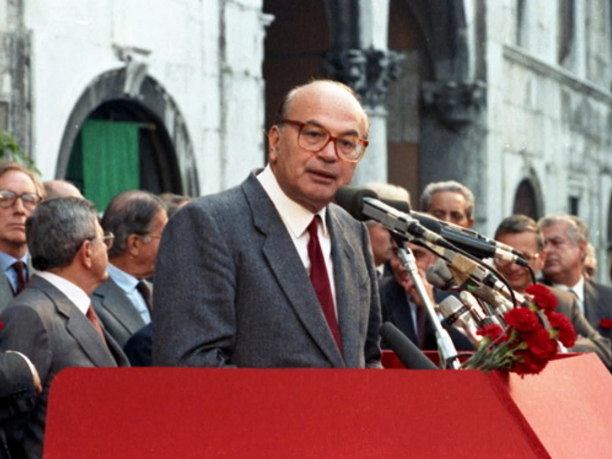 Il Pd ripete gli errori del Pci con Bettino Craxi