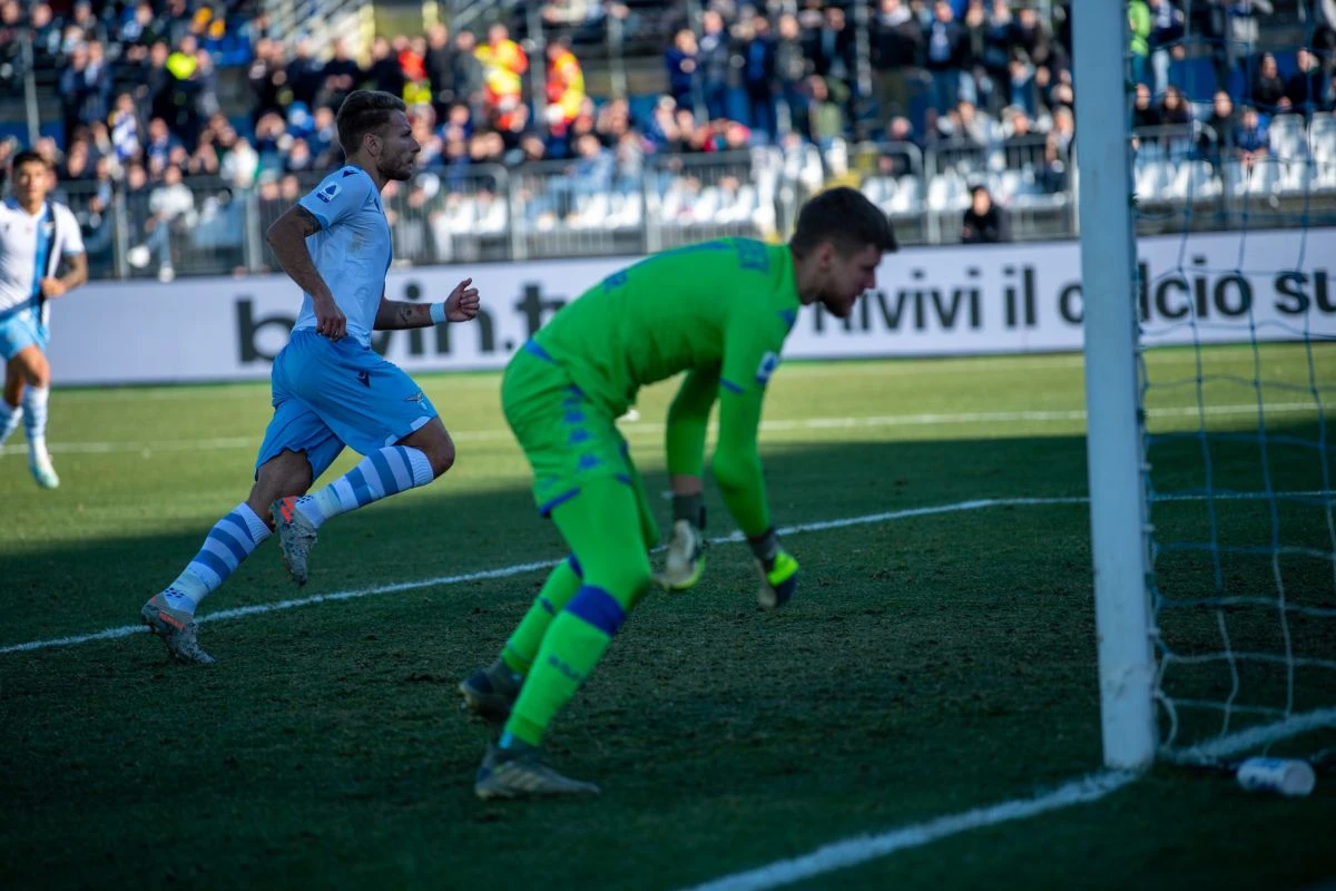 SERIE A. LA LAZIO VINCE IN RIMONTA A BRESCIA, DOPPIETTA IMMOBILE