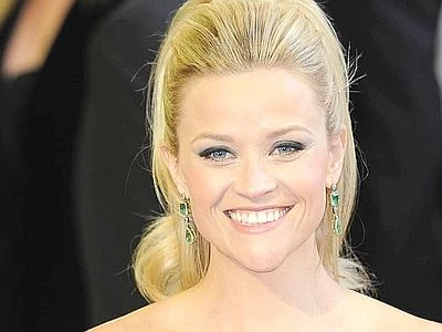 ''Lei non sa chi sono io...'' Witherspoon in manette, difendeva il marito ubriaco