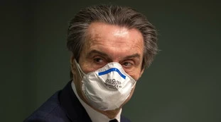 Attilio Fontana, la contromossa: "Sono indagato per avere messo i soldi di tasca mia, ora mi rivolgo ai magistrati"