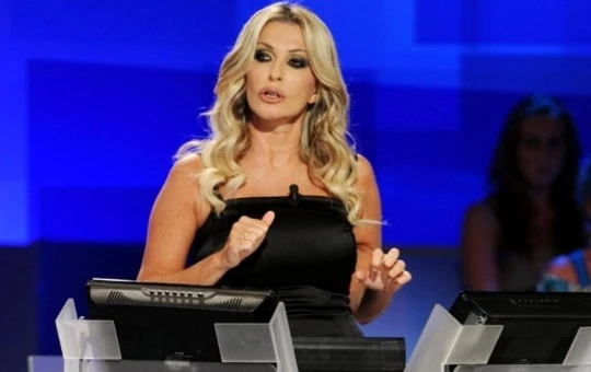 Paola Ferrari, la Domenica Sportiva vince su Tiki Taka: "Che soddisfazione vincere Wanda Nara"