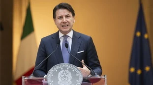 Giuseppe Conte al Corsera: "Quale accerchiamento?". Massimo Franco: "Inutile provare a farglielo ammettere"