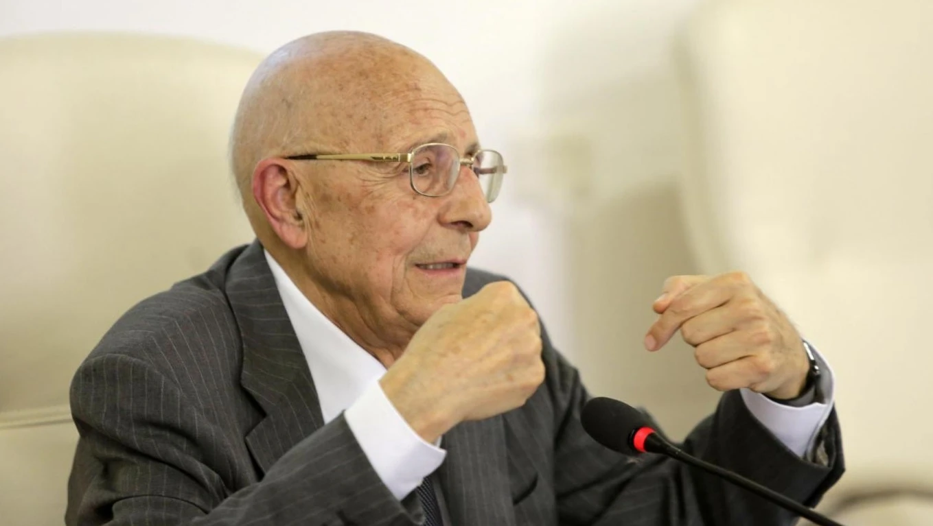 Sergio Mattarella, la mossa dopo Elisabetta Casellati: Sabino Cassese "pontiere" tra Pd e M5S