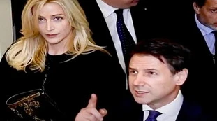 Olivia Paladino? I due figli e il "mistero" della sorella e genitori. Indiscrezioni dalla casa del premier: forse, a Natale...