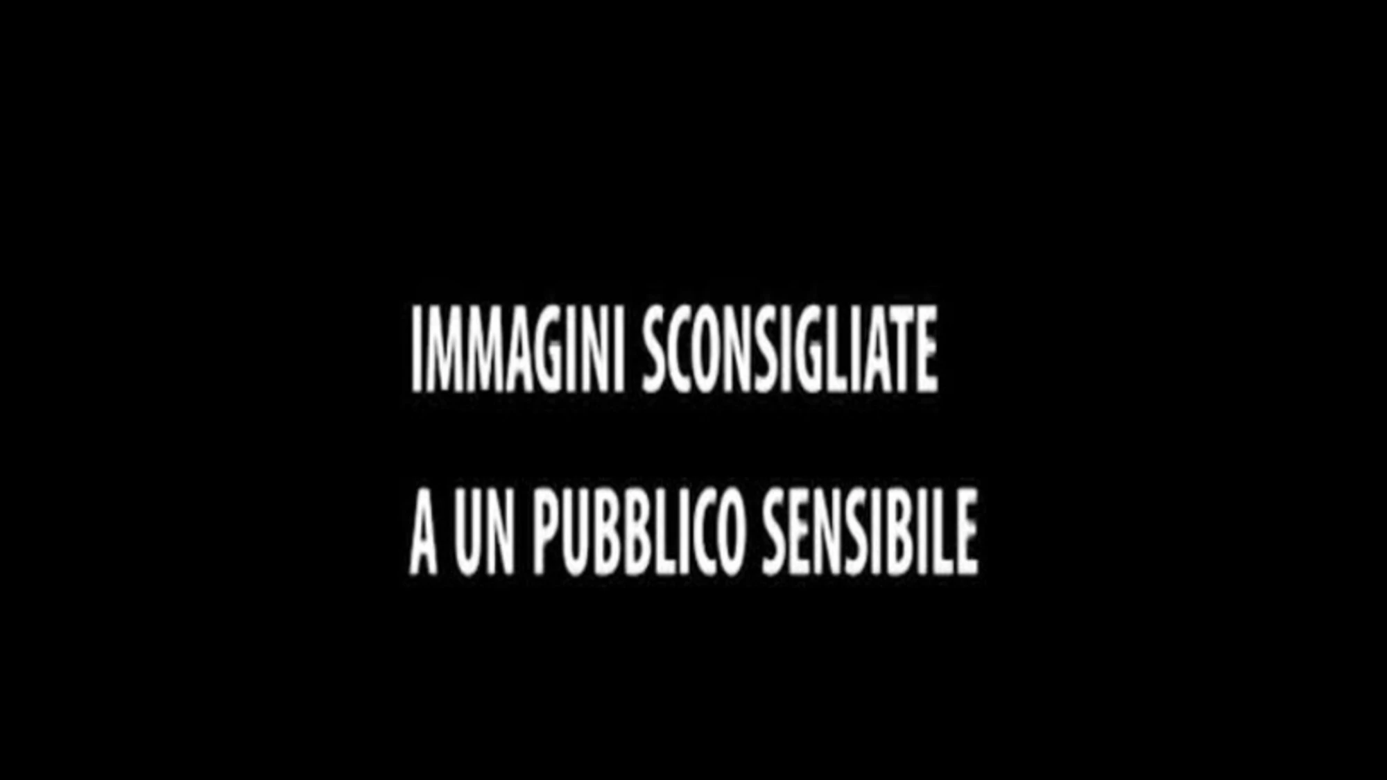 Cipro, traghetto si rovescia in mare: le drammatiche immagini dei passeggeri a bordo