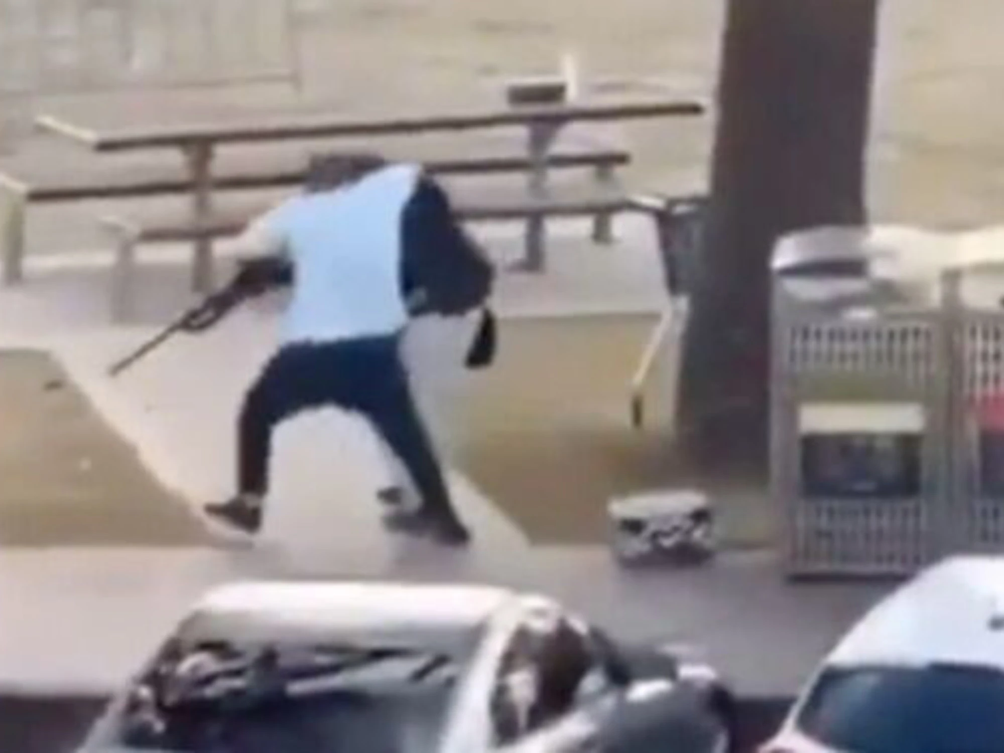 L'eroe di Sydney: disarma l'attentatore a mani nude Video