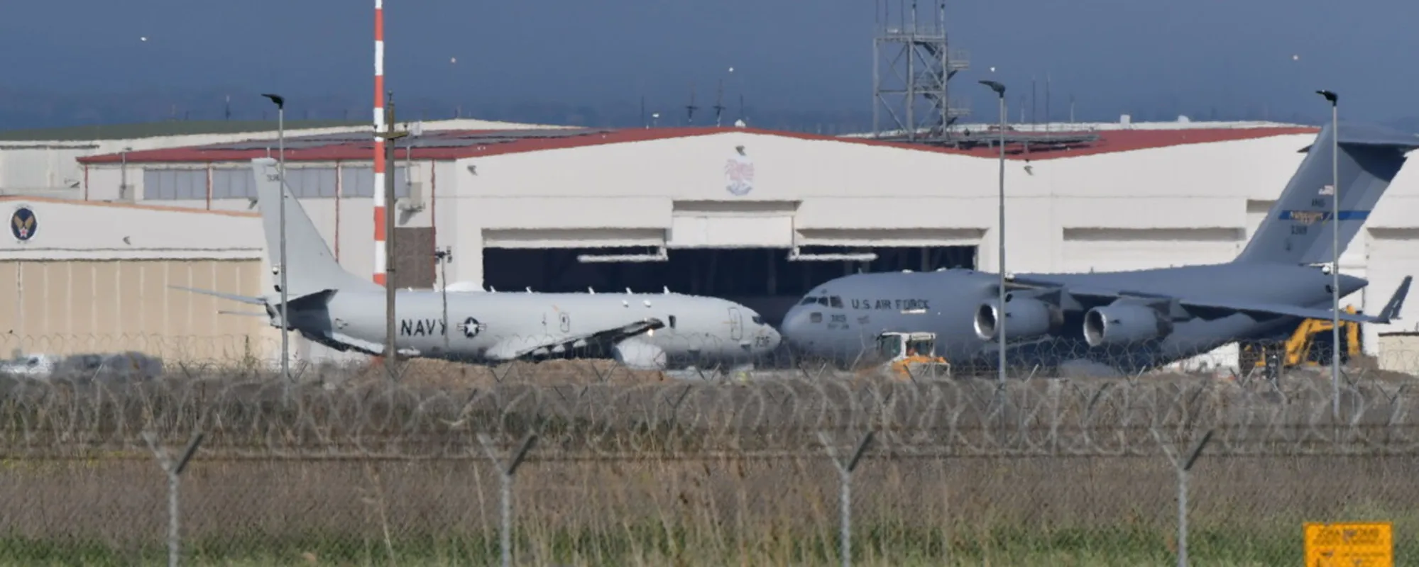 Leggi l'articolo: "Negato l'uso di Sigonella ai bombardieri Usa". L'indiscrezione pesantissima