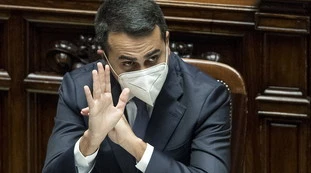 Italia Viva, indiscrezioni: la proposta, Luigi Di Maio premier per evitare il voto. E il partito si spacca: "Molti pronti a lasciare"