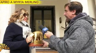 Striscia, "massaggi ai piedi?": la risposta di Myrta Merlino spiega tutto
