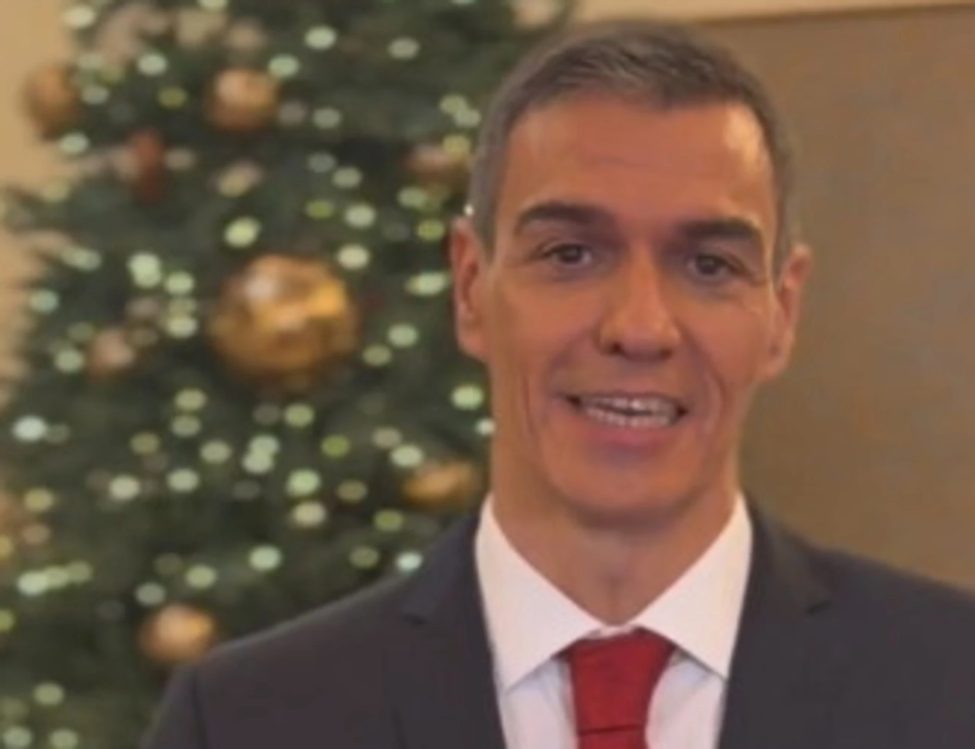 Pedro Sanchez, gli sconcertanti auguri di Natale: per non offendere l'Islam