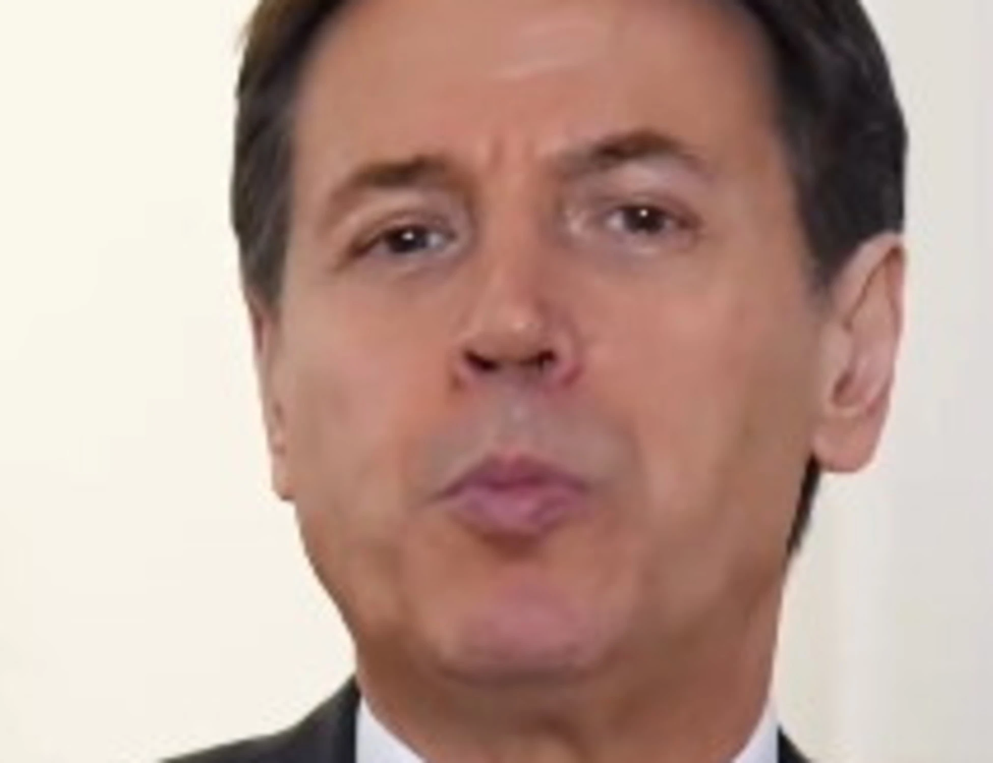 Giuseppe Conte, lo sfregio a Meloni: "Dovevamo aspettare Carotenuto..."