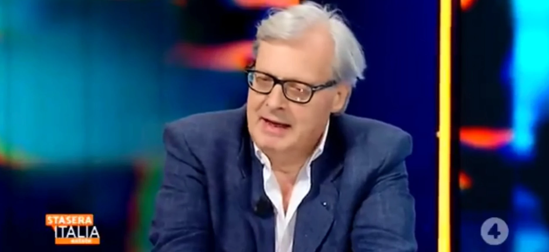 Stasera Italia, Vittorio Sgarbi con Carola Rackete? "A favore di una umanità debole"