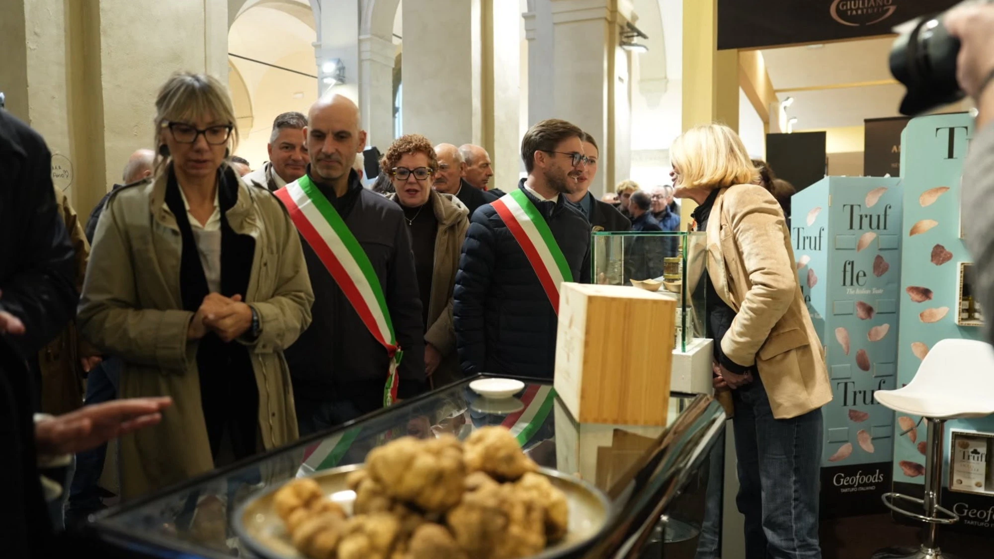 Città di Castello, trifole da record nel giorno dell'avvio del 46° Salone Nazionale del Tartufo Bianco Pregiato