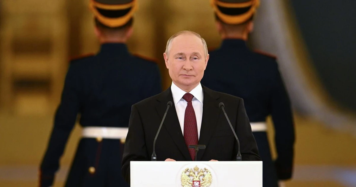 Putin umiliato e scaricato dai russi: subito dopo il discorso...